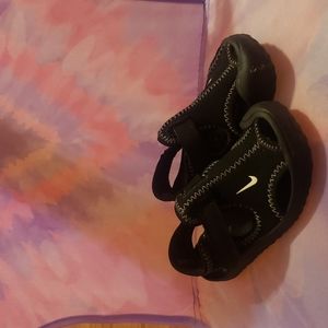 Nike sandals w/ Velcro fastener